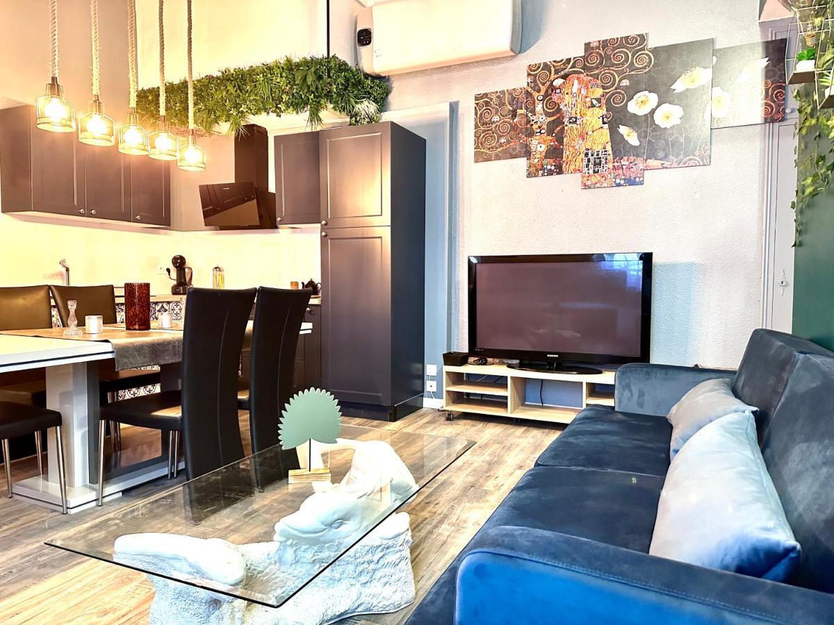 En Plein Coeur De Perpignan Le Superbe Apartment Bagian luar foto