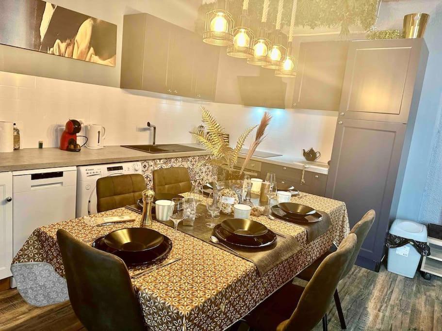 En Plein Coeur De Perpignan Le Superbe Apartment Bagian luar foto